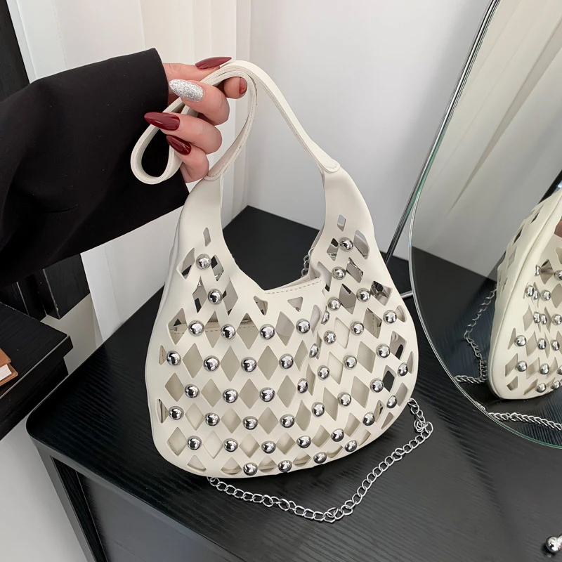 Fashion Hollow Out Solid PU Shoulder Bags Chains Rivet Hobos Hand Bags for Women 2024 Personality New Designer Style Bolso Mujer