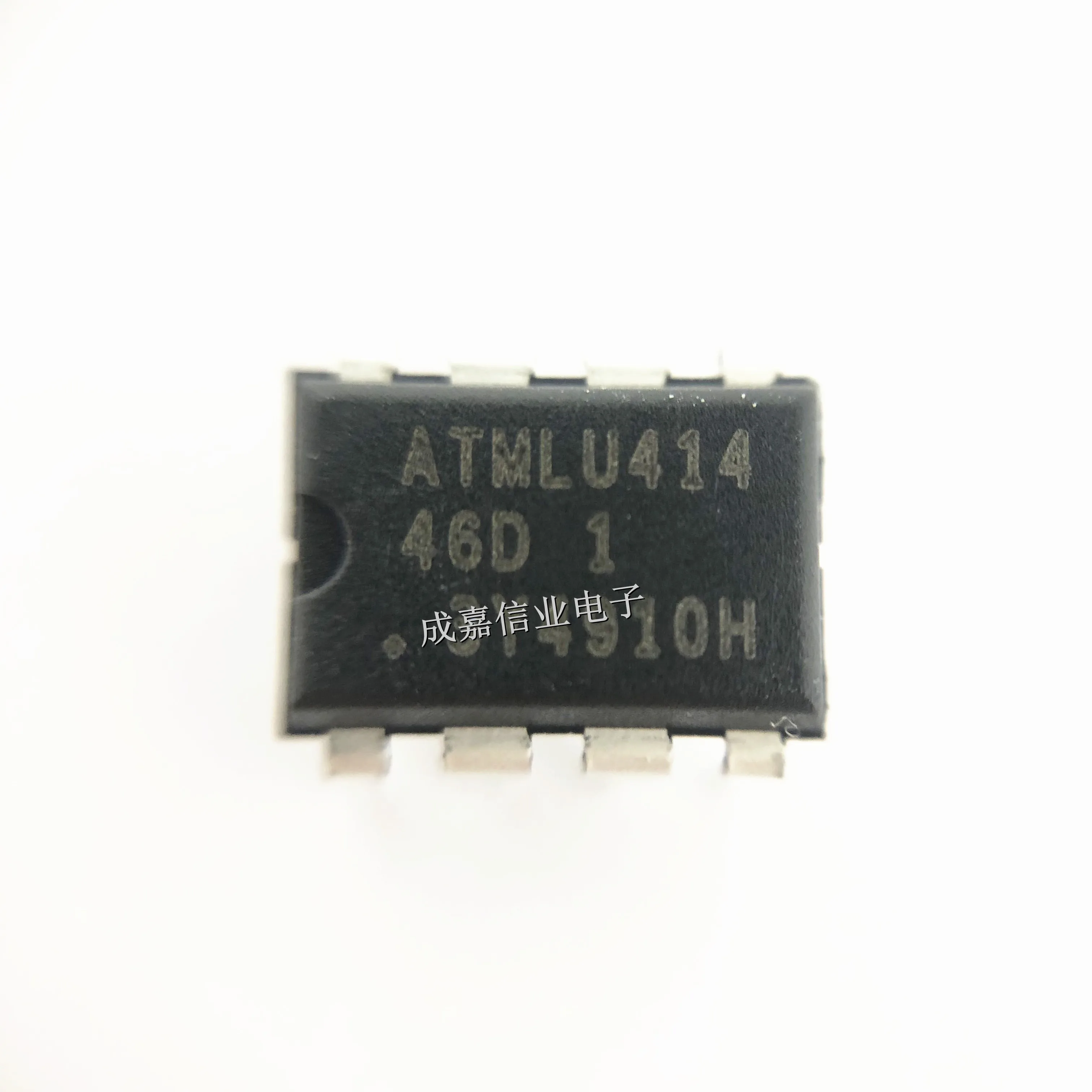 10pcs/Lot AT93C46D-PU DIP-8 MARKING;46D EEPROM 1K 3-WIRE 128 x 8 1.8V Operating Temperature:	- 40 C-+ 85 C