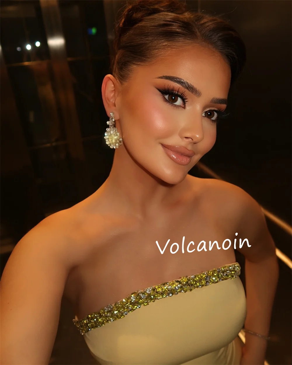 Abiti lunghi senza spalline con paillettes in jersey personalizzato Abiti lunghi senza spalline Occasioni su misura Serata formale Semplice squisito