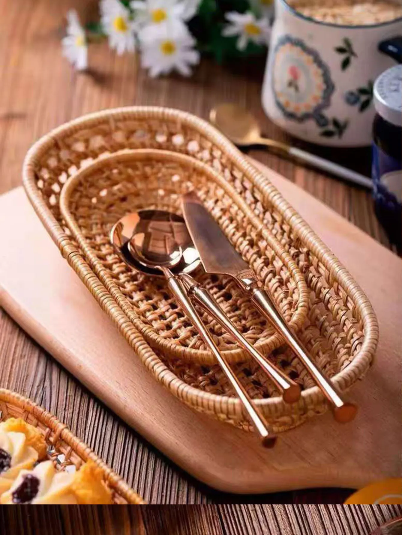Mini Japanese-Style Bread Basket, Rattan Fruit Plate, European-Style Tableware, Fruit Bamboo Basket, Woven Household Food Tray, French Fries Basket, 1 Piece view 2