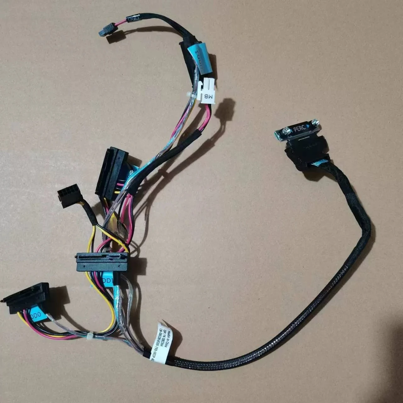 

For Dell R430 server, non-hot-swappable SAS cable 8CCNH with RAID card dedicated, small card