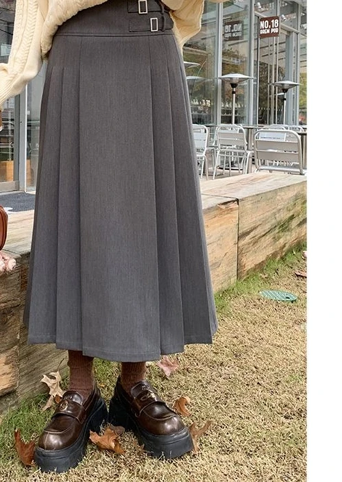 

Slightly Chubby Plus Size 2025 Winter High Waisted Skirt with Simple Pleated Skirt