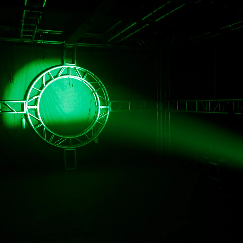 SHEHS LED 250 واط Leko Profile Spotlight RGBW أو حاجز إضاءة أبيض دافئ رائع بأربع أوراق لحفلات الزفاف DJ Bar