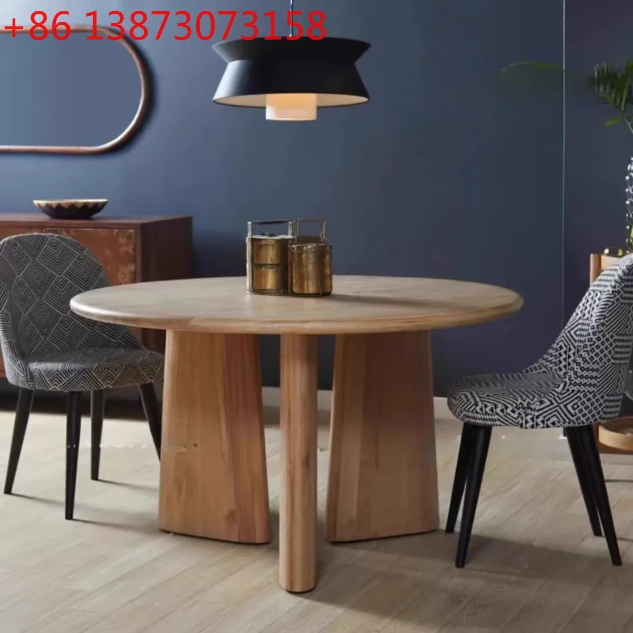 Medieval round pure solid wood dining table ash wood Nordic home modern simple eating table restaurant retro round table