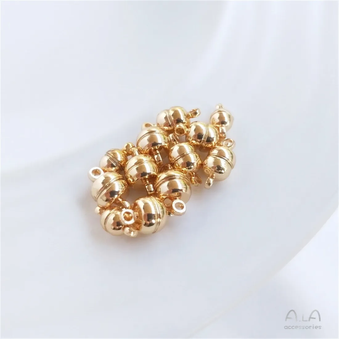 14K Gold-coated Ball Magnet Clasp Bead-shaped Magnet Clasp Bracelet Necklace Iron Clasp Handmade DIY Accessories B844