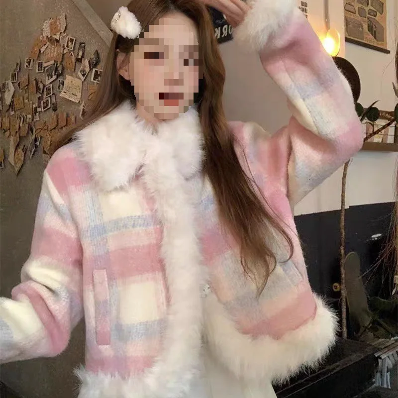 

Winter Women's Patchwork Anti-Aging Woolen Top Korean Casual Loose Fit Thickened Polyester