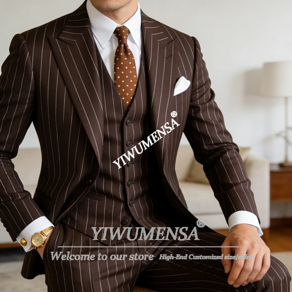 

Vertical Striped Suit Tuxedos Men Single Breasted Groom Blazers Customized 3 Pieces Man Business Party Tuxedos Costumes Hommes
