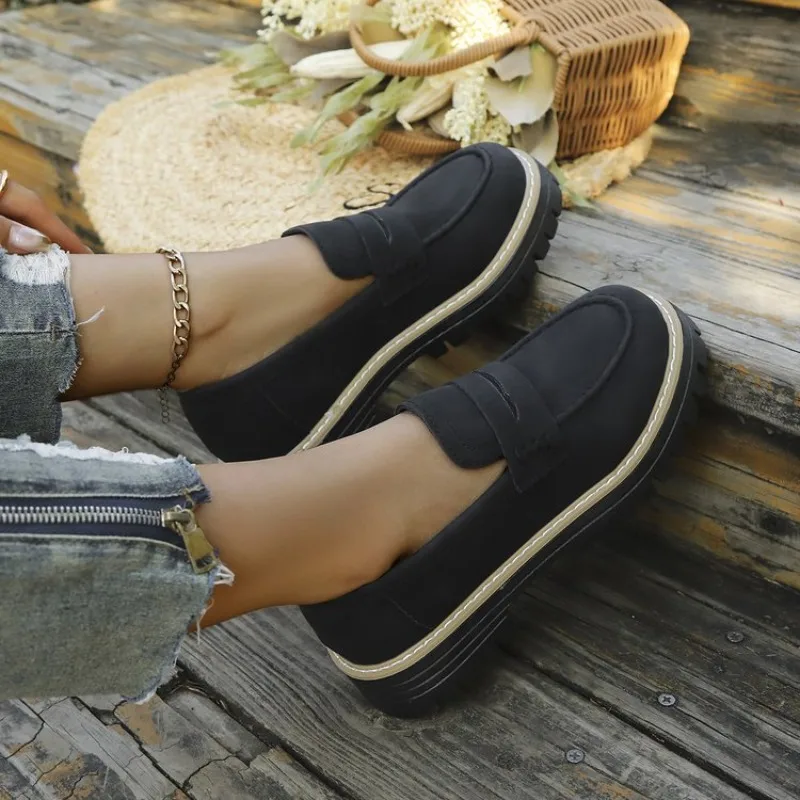 

Новые весенние женские туфли в британском стиле, на толстой подошве, в студенческом стиле, повседневные лоферы, кожаные модные туфли, оксфорды для девушек