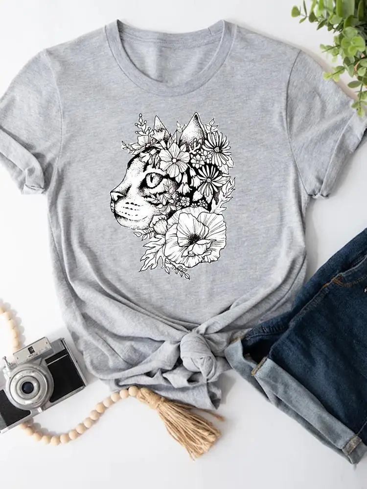 Moon Cat Lovely 90s Short Sleeve T-shirts Women Cartoon Shirt Clothing Fashion Summer Female Print T Top Graphic Tee