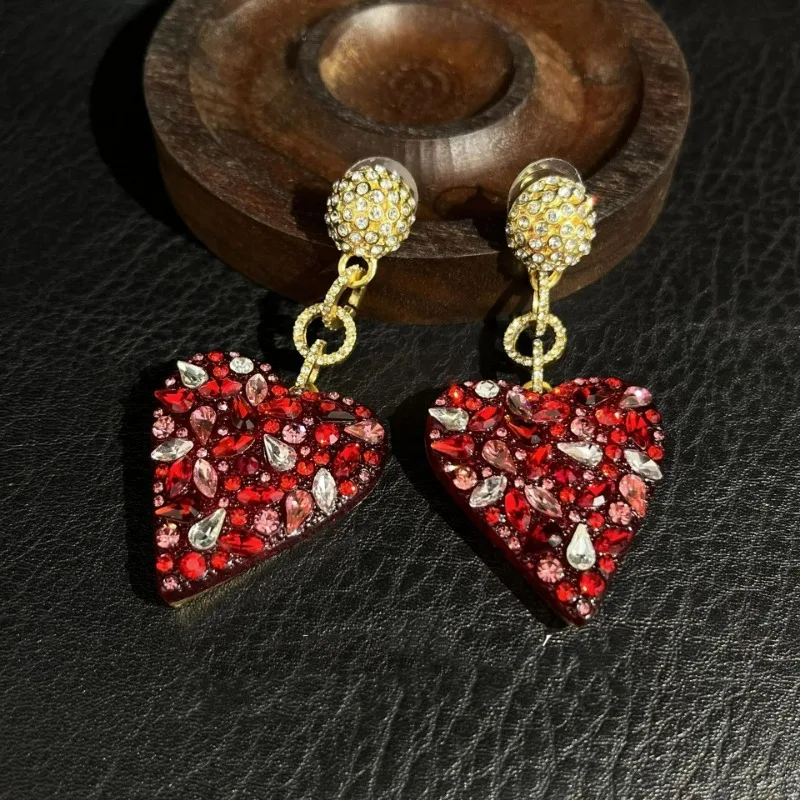 

Chinese Style Valentine Gifts Jewelry Light Luxury Exquisite Sweet Rhinestone Red Love Pendant Earrings Niche Earrings for Women