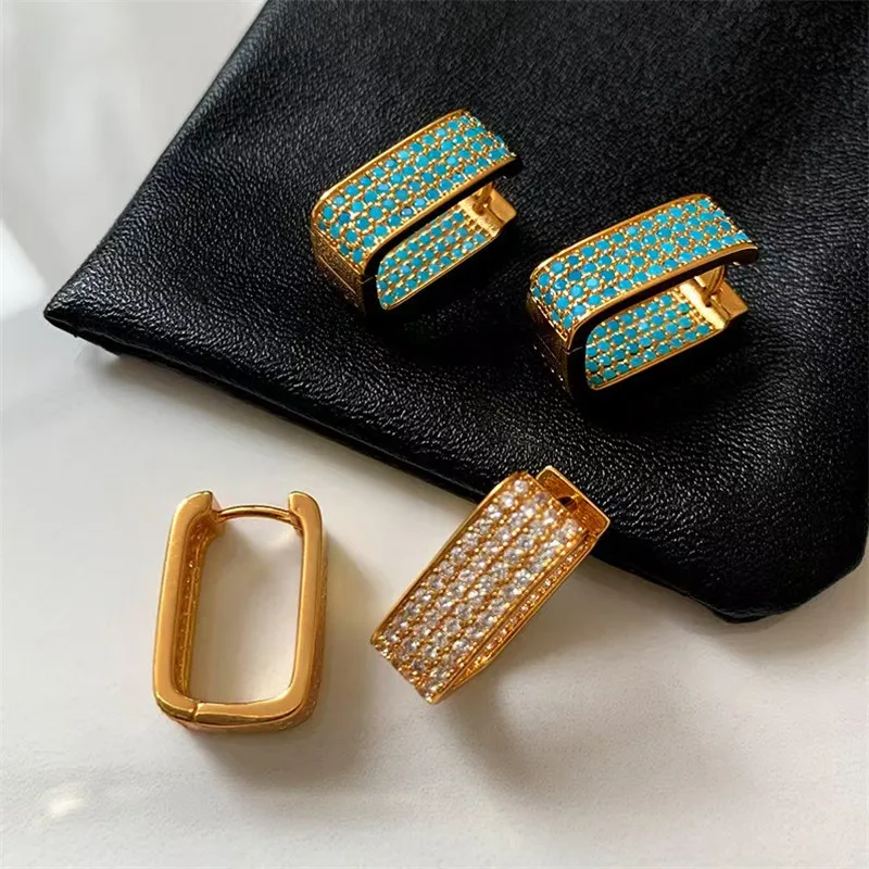 

Retro European And American Sparkling Square Metal Color Zirconia Earrings for Women Simple Elegant High-End Sensation Ear Cuff