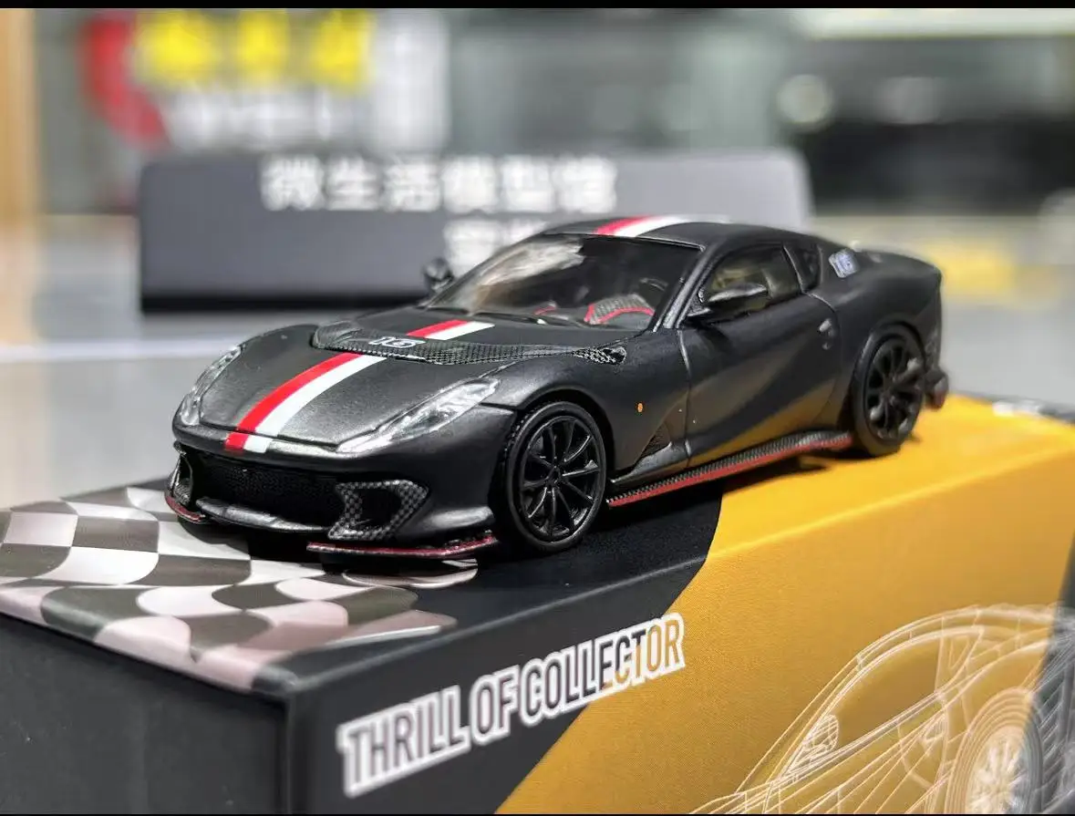 TOC Ferrari 812 competizione ミニカー 未開封 s-l400.jpg