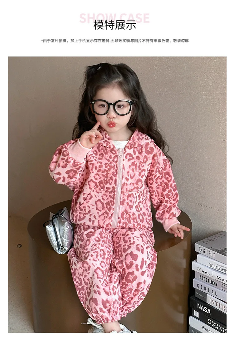 Baby Mädchen Kleidung Set 2026 Neuer Herbst Winter Kinder Koreanischer Stil Mode Leopardenmuster Kapuzenjacke+Hose Sport 2-teilig – Detail 4
