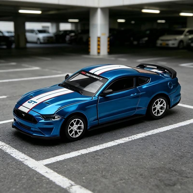 

CCA 1:42 Simulated Ford Mustang GT2018 modified car disassembly alloy sports car model can be given as a birthday gift