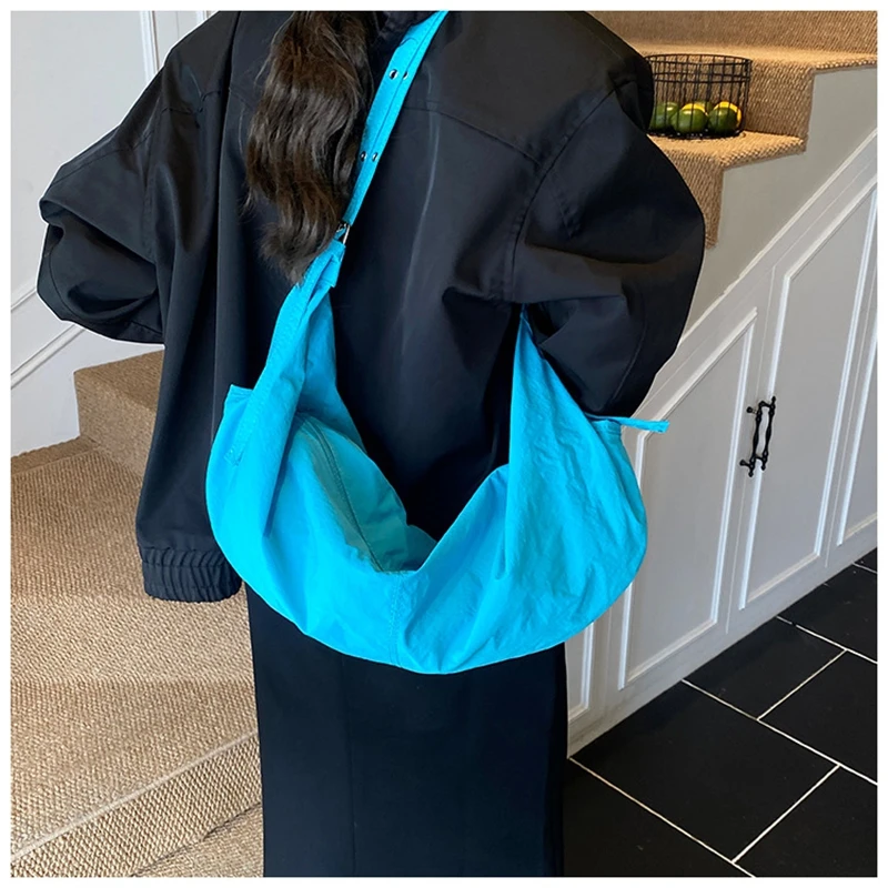 Pretty Blue Canvas Bag Women New Fashion Solid High-capacity Shoulder Bag Handbag Spring Summer Fashion Lightweigh