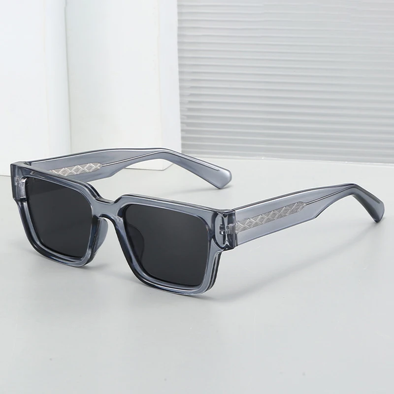 JNPCXI جديد الاستقطاب مربع الرجال النظارات الشمسية الرجعية المسامير TR90 النساء رمادي ظلال UV400 نظارات شمسية