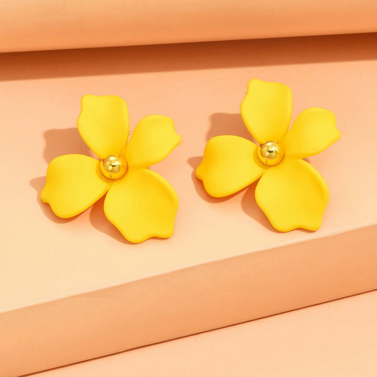 

Yellow Bohemia Cute Small flower Stud Earrings For women fresh and sweet Statement Earring Girl 2023 Fashion Jewelry