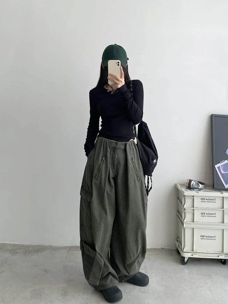 

Unisex Military Green Washed Cotton Cargo Pants, American Vintage Paratrooper Pants | Loose Wide-Leg