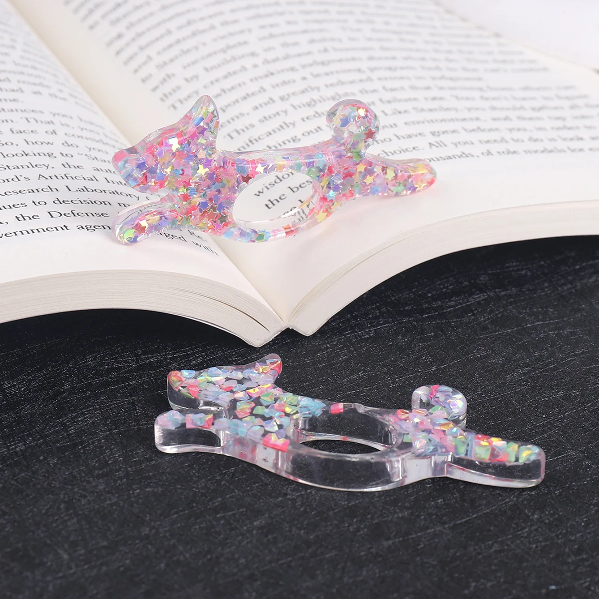 Cute Puppy shape Thumb book support for students use Small Gift for Book Lovers, Office and school Supplies