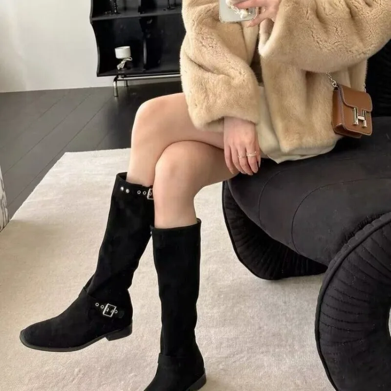 New Fashion Low Heel Knee High Rider Boots Women\'s Shoes Retro Cow Suede Buckle Over Knee Large Size Boots Zapatos De Mujer