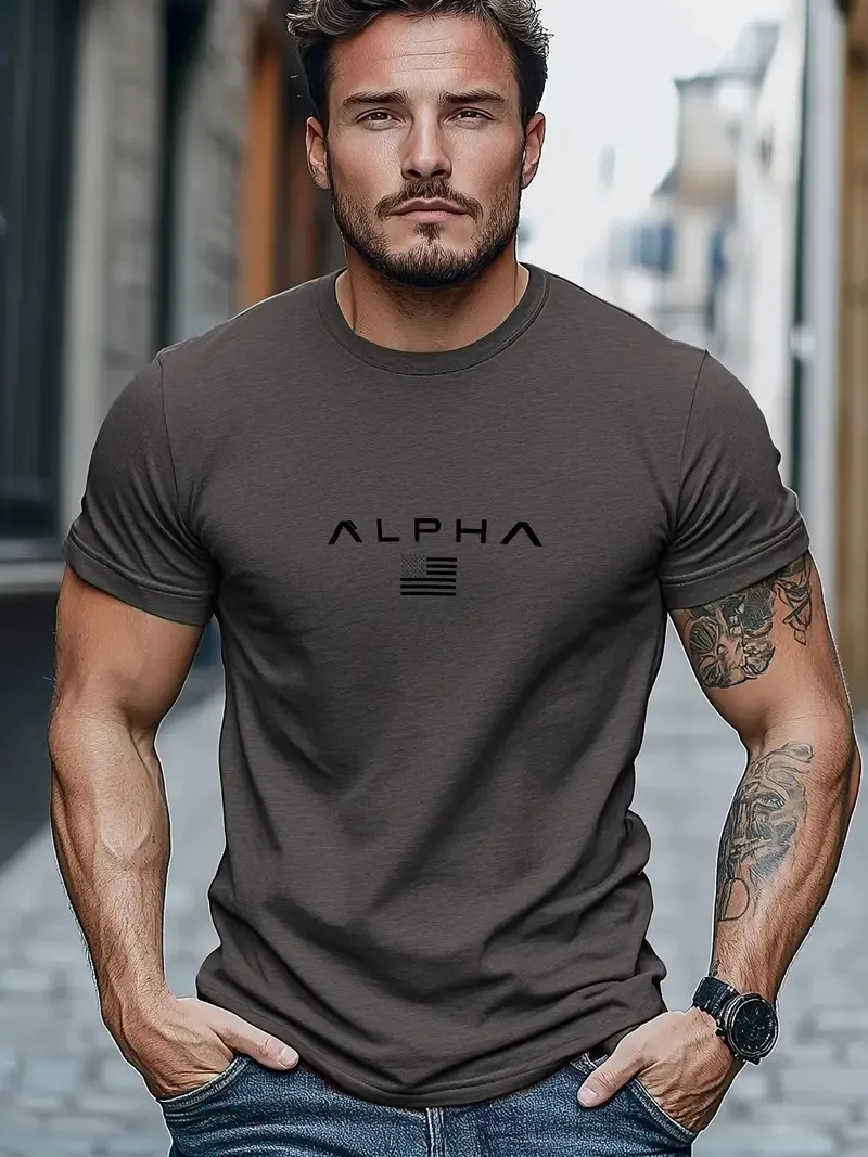 The new men's T-shirt for summer 2025 is breathable lightweight casual and fashionable with letter prints