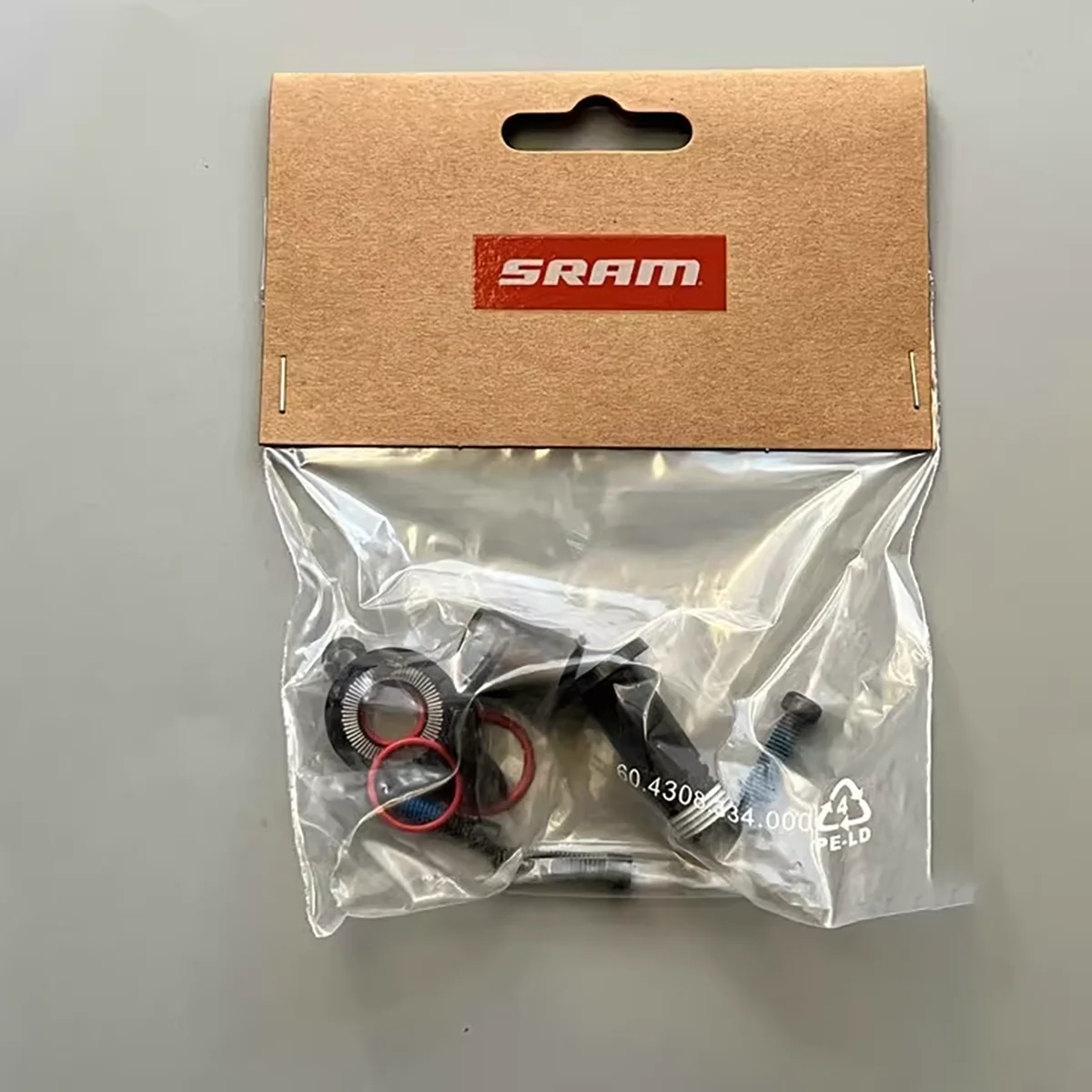 

SRAM SPARE PART GX EAGLE AXS BOLT AND SCREW KIT GX EAGLE AXS INCLUDES B-BOLT/WASHER AND LIMIT SCREWS 11.7518.098.006