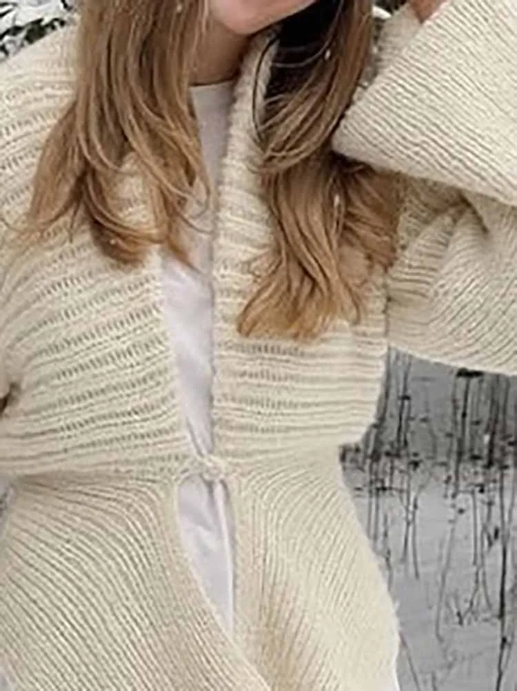 

Ladies Sexy Deep V Slim Knit Top Autumn Winter Simple Solid Color Long Sleeved Sweater Casual Street Wear Hollow Casual Sweater