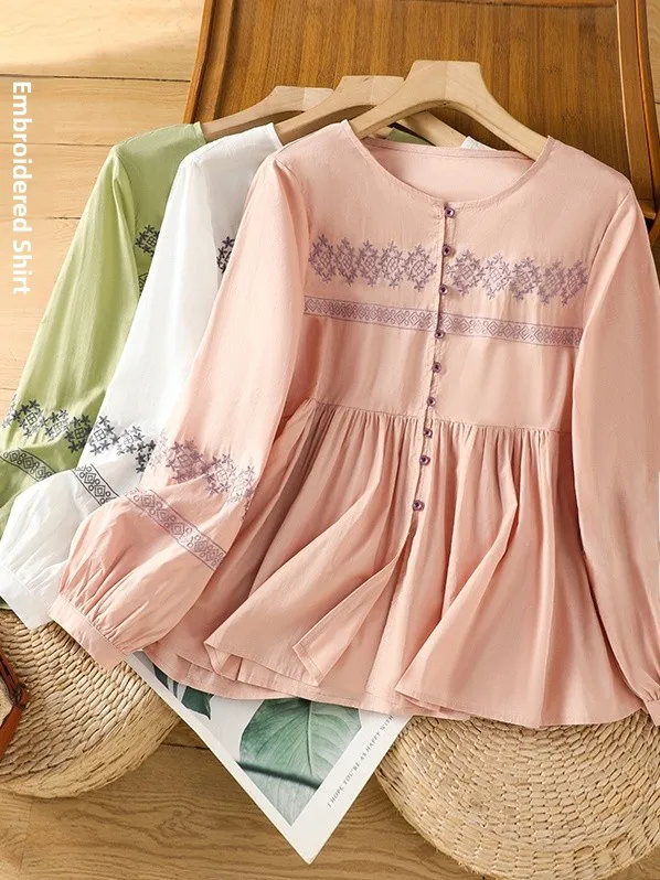 

Женская льняная рубашка с объемной вышивкой, длинным рукавом, круглым вырезом, весна-лето, большие размеры, антивозрастная, в стиле «кукла», с рукавами-фонариками