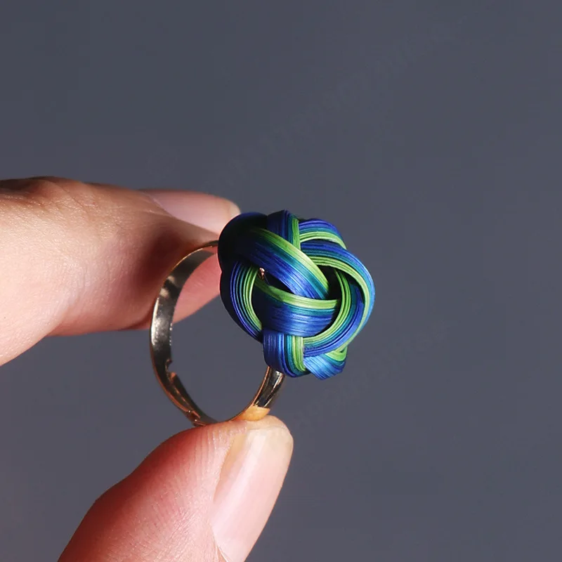 Handmade Bamboo Weaving Brooch Ring, Ethnic Craft Jewelry, Hanfu Accessory, Vintage Handicraft Ornament for Women Daily Decor