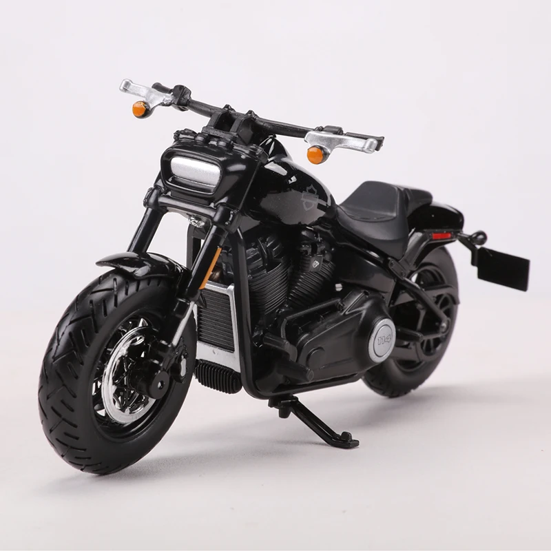 

Maisto 1:18 2022 Fat Bob 114 Motorcycle Car Simulation Alloy Car Model