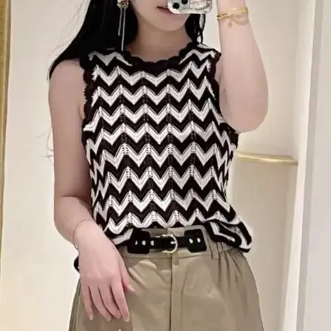 

Women O-Neck Wave Striped Hollow Color Blocking Knit Set Sleeveless Knitwear Pullover + Spring/SummerHigh Waist Elegant Pants