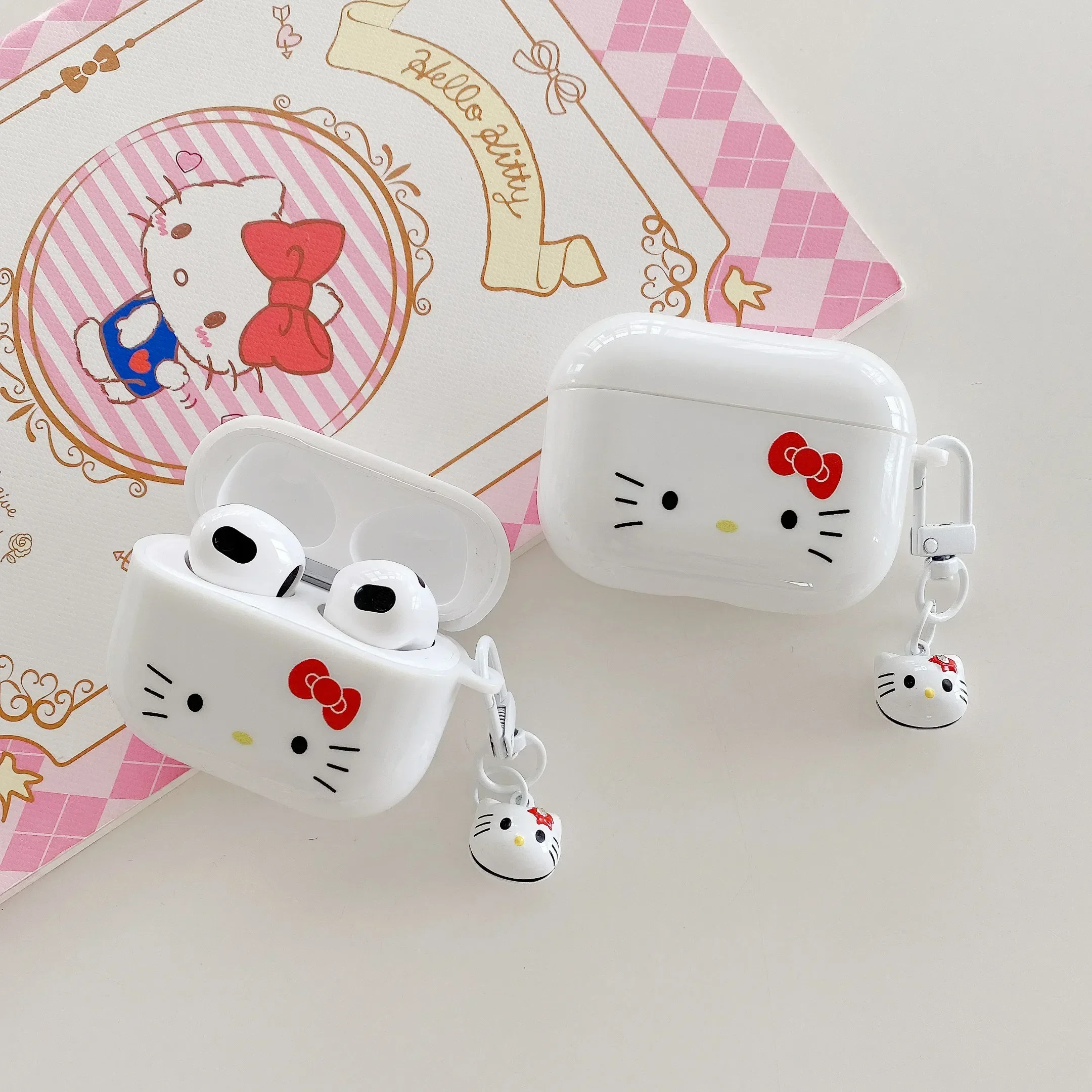 Cute cartoon Sanrio Hello Kitty headphone case for AirPods 1 2 3 Pro Pro 2 Convenient to carry