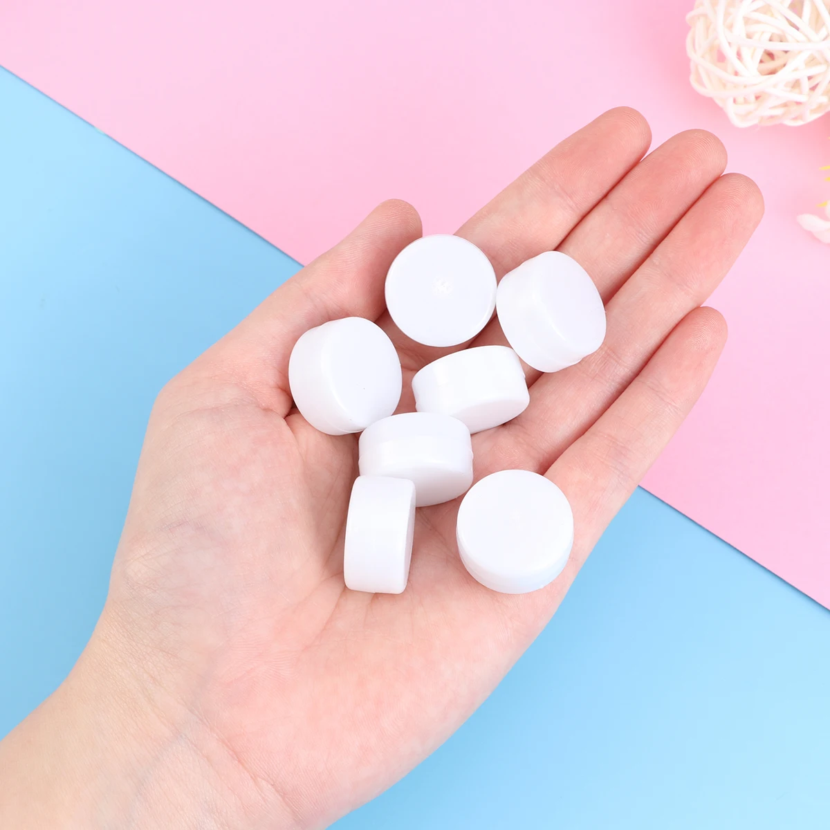 100 pz Sonaglio di Plastica Noise Maker Inserto 22mm Scatola Anello Per Bambini Riparazione Fix Passeggino Infantile Culla Campane Bambino Squeaker