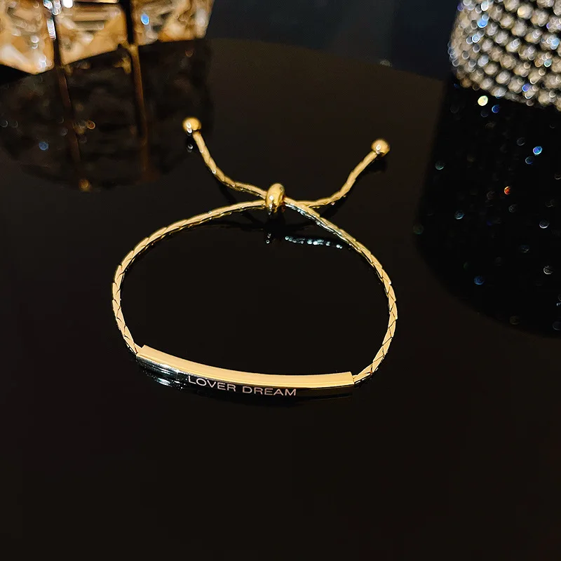 Voller Strasssteine, verstellbares 18 Karat vergoldetes Edelstahlarmband für Frauen, 2022, neuer trendiger quadratischer Zirkon-Armbandschmuck