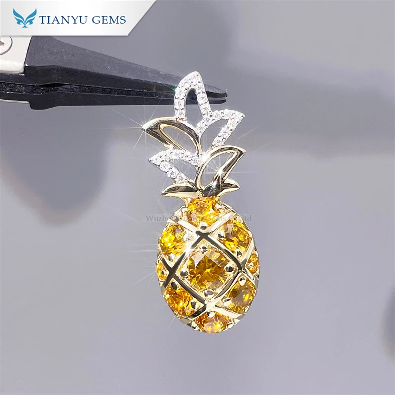 Tianyu Gems 18k Gold Pineapple Pendant for Necklace 14k Moissanite Corundum VVS1 Yellow Gemstone Pendants Women Custom Jewelry