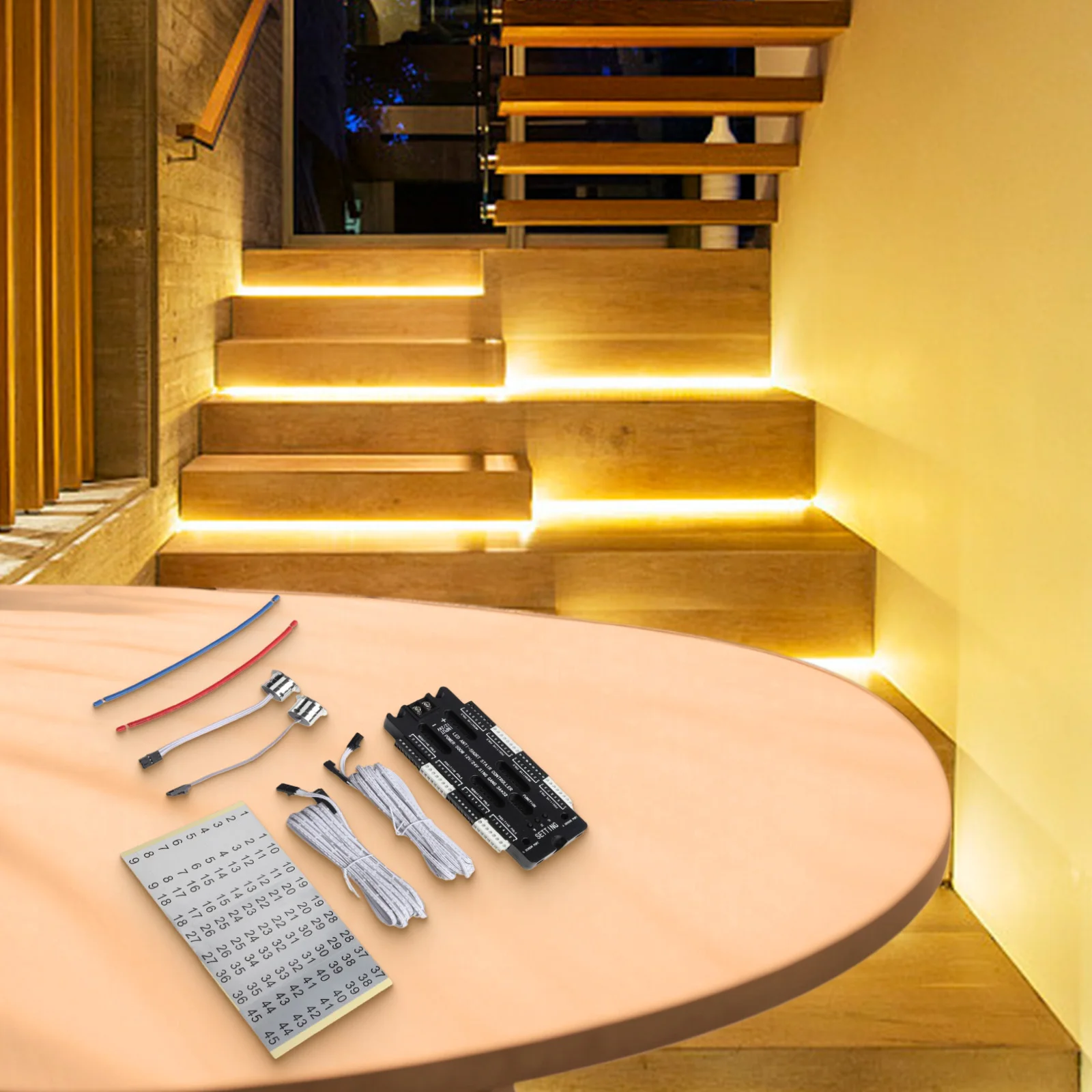 

Светодиодный контроллер безопасного освещения DC12V-24V Автоматическая система освещения лестницы Регулировка сенсорного управления 32-канальный датчик