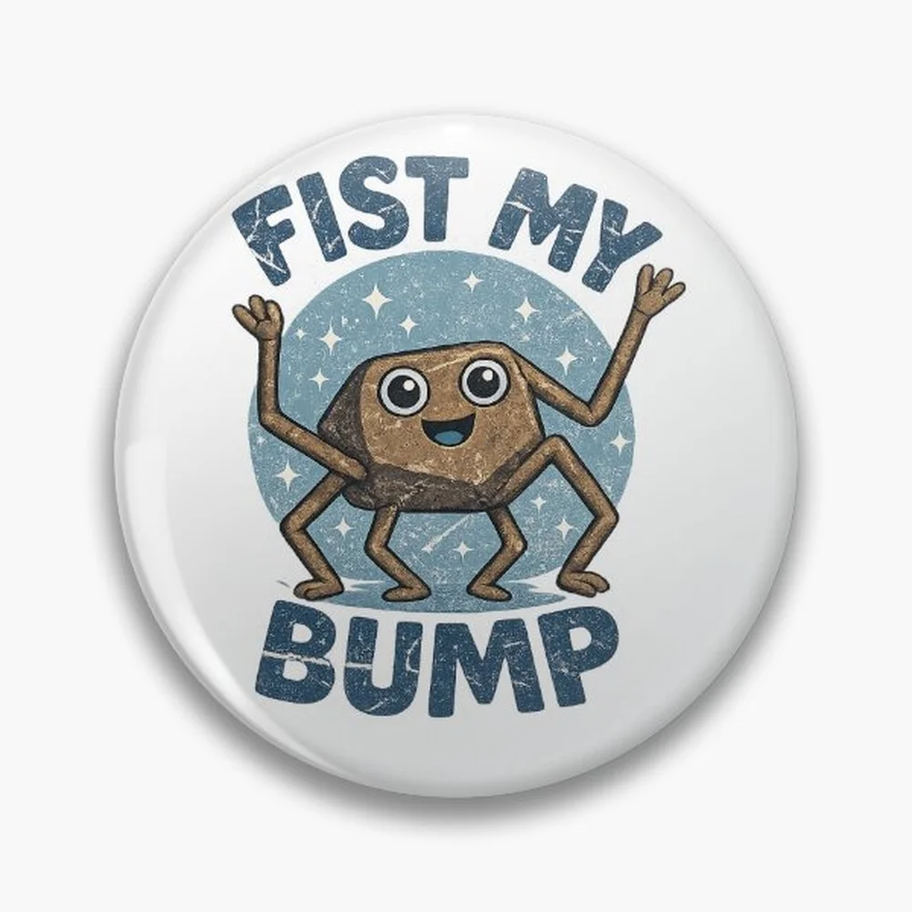Project Hail Mary Rocky Fist My Bump Pin Holographic Star Heart Pin Brooches Laminated Button Fashion Accessory