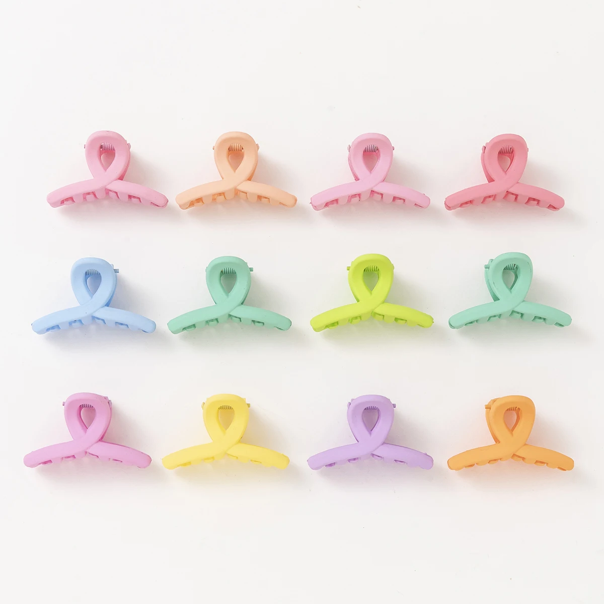 12pcs Spring And Summer Fashion Solid Colour Grab Clip Girls Sweet And Lovely Back Of The Head Hair Clip Headdress