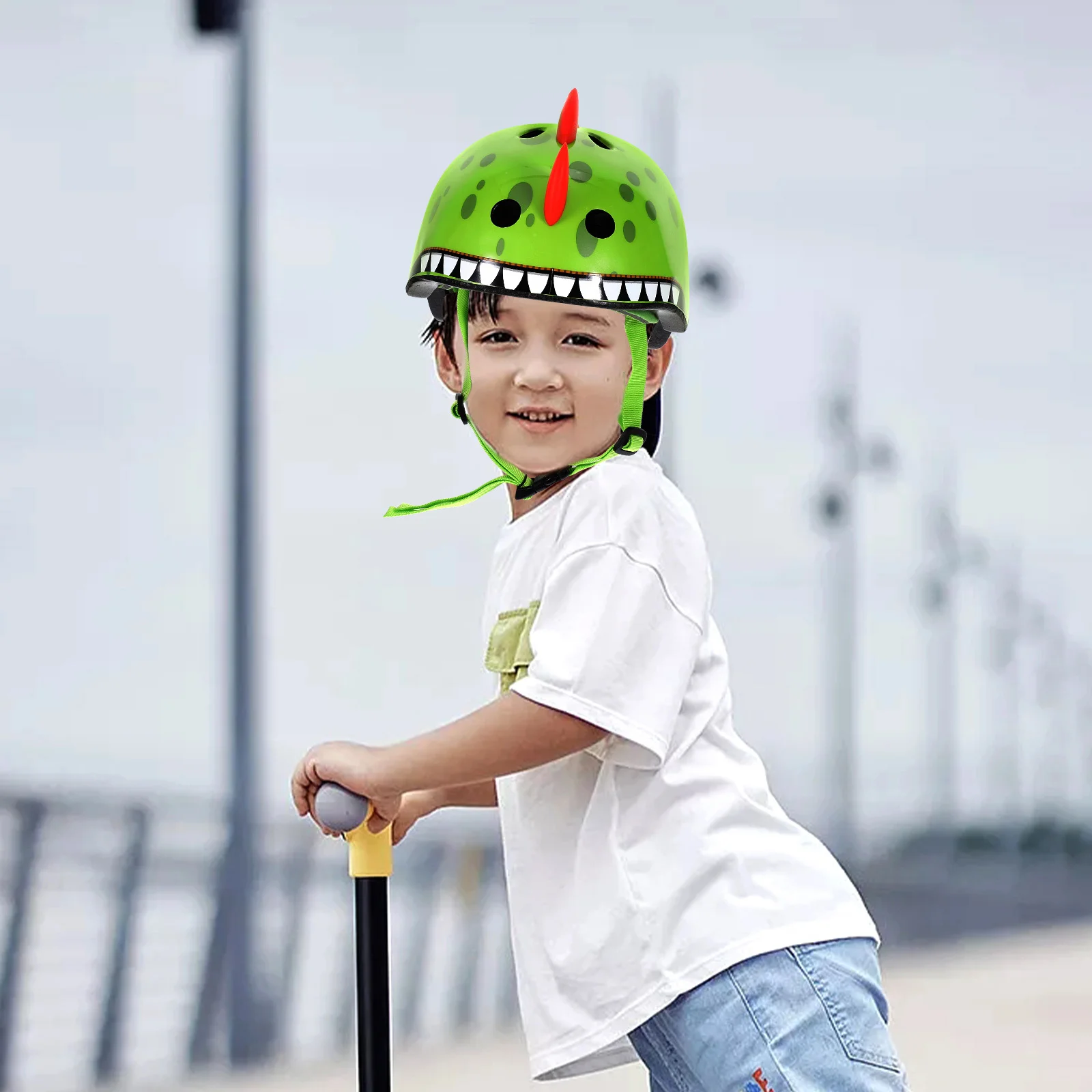 

Bike with Ventilation Holes Shock-Absorbing Padding Secure Chin Strap for Skateboarding Cycling 54-58Cm Size