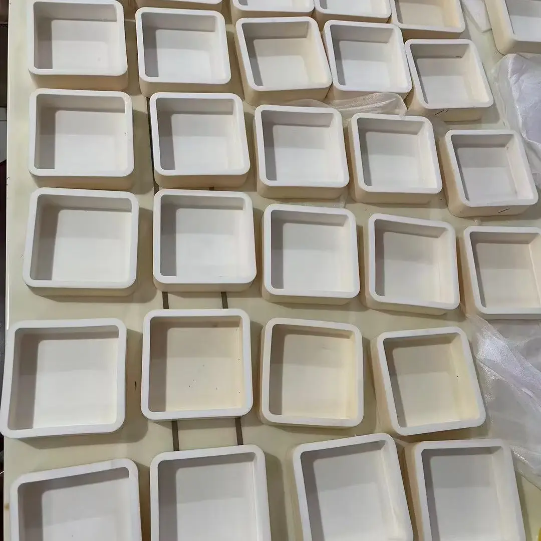 High Purity 99.5% Al2O3 Square Corundum Melting Pot 97x17x12mm Alumina Ceramic Boat Crucible