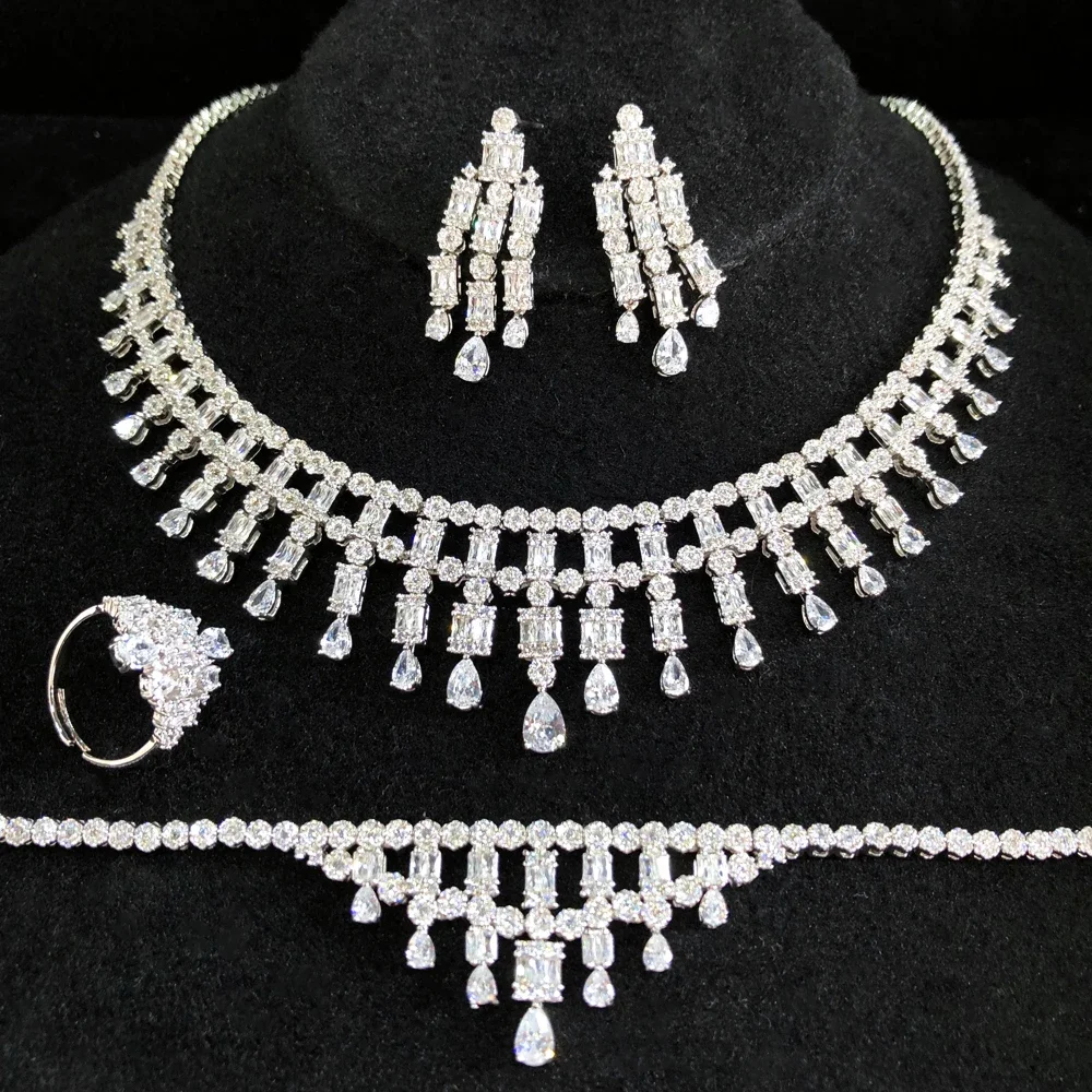 

Soramoore Luxury Fashion Romantic African 4PCS Jewelry Set For Women Wedding Party Cubic Zirconia Dubai Bridal Fashion Trendy