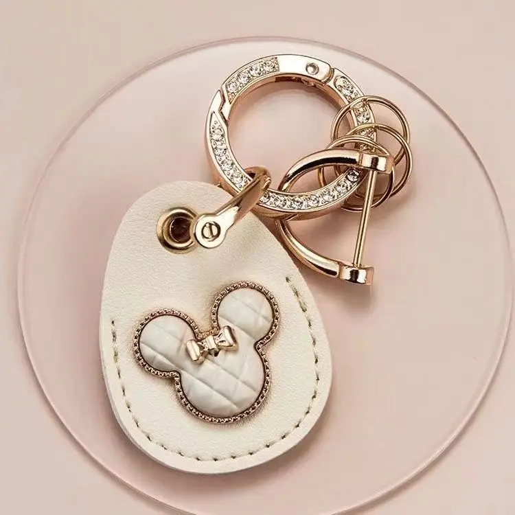 Custom Diamond-Ring NFC/UID/CUID Card Holder Keychain - Stylish Teddy Bear Design