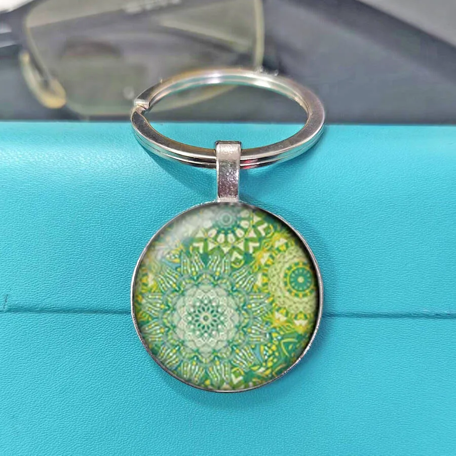 Hand Drawn Ethnic Kaleidoscope Keychain Mandala Art Round Key Accessory For Daily Backpack Decor Gift