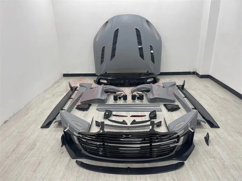 Auto Parts for Aston Martin DB11 Carbon Fiber M Style Front Rear Bumper Spoiler Side Skirts Rear Bumper Tailplane Body Kit