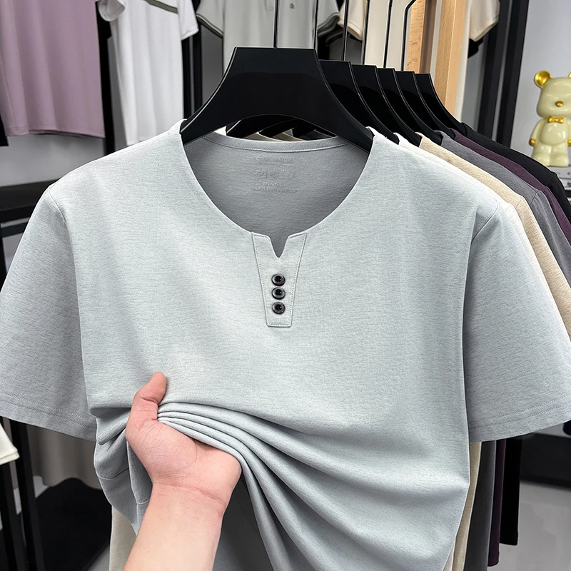 Herren Henley-T-Shirt mit Kurzarm und Dreiknopfleiste aus Atmungsaktivem Stoff für Alltägliche Freizeitkleidung – Detail 5