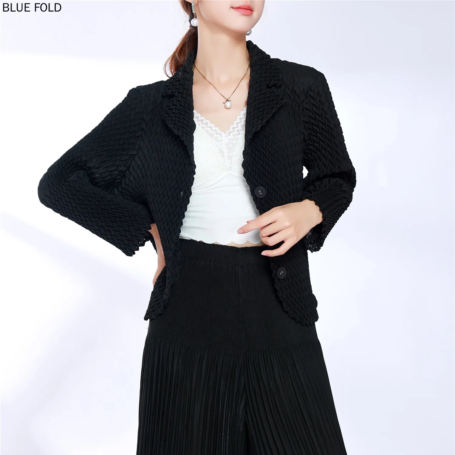 MIYAKE Autumn Coat Women Elegant and High-end Three-dimensional Pleated Suit Collar Outerwear Designer Cardigan Top Thin Style