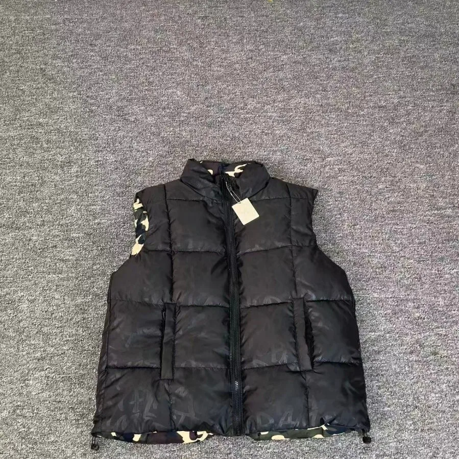 Fashionable Camouflage Double-Sided Wear Cotton Vest Loose Fit Stand Collar Warm Outdoor Vest Jacket for Men And Women view 3