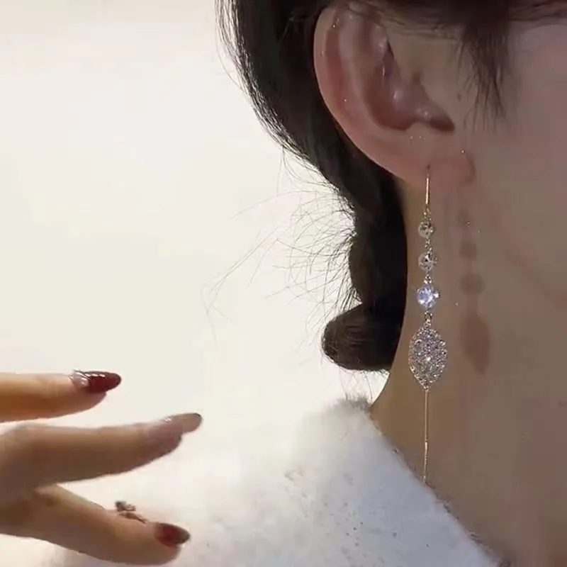 Vergoldete Kristallblatt-Quasten-Tropfenohrringe für Frauen, glänzende Zirkon-Blume, baumelnde Ohrringe, Hochzeit, Schmuck, Geschenk, Y2k – Detail 15