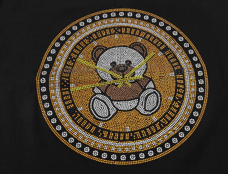 2023 Cartoon Bear Rhinestones Graphic T Shirts for Women Fashion Streetwear O Neck Ladies Short Sleeve Womens Tshirts Big Sizes