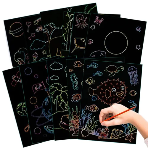 الورق والوسائط القابلة للطباعة